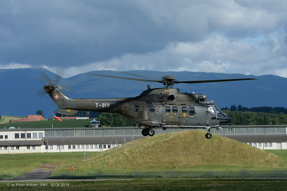 %_tempFileNamecomp_140630_PAY_Hunter+div%20037%