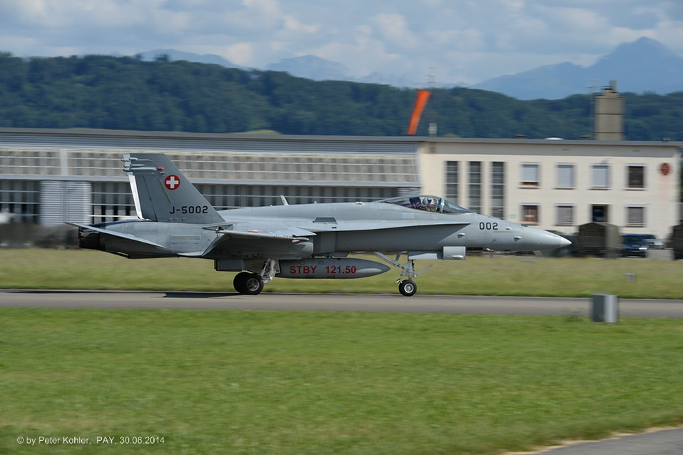 %_tempFileNamecomp_140630_PAY_Hunter+div%20552%